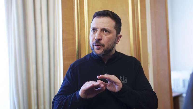 "Это просто великолепно": в США оценили унижение Зеленского перед Трампом