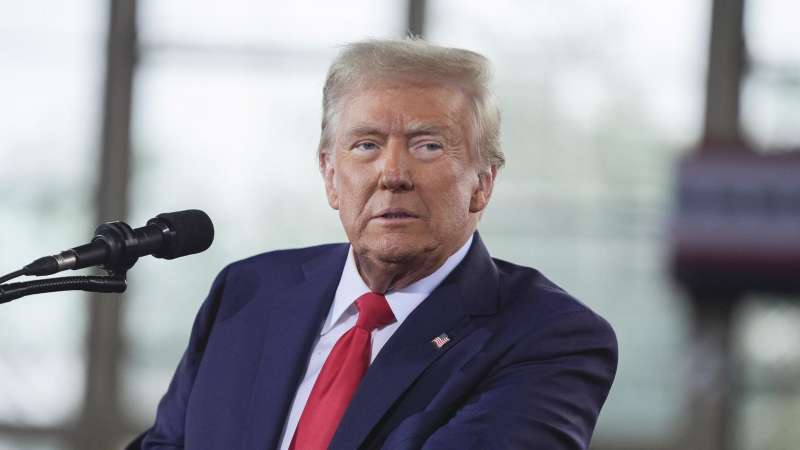 Трамп обсудил с президентом Египта ситуацию в Газе