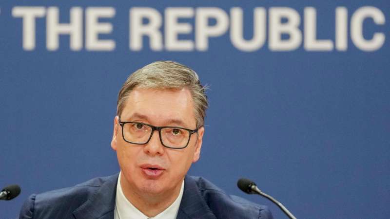 Вучич обвинил СМИ в нагнетании напряженности в Сербии