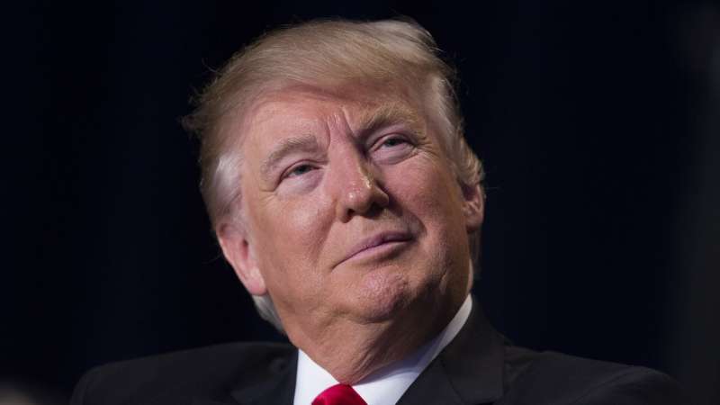 Лидер демократов заявил о разногласиях с Трампом на фоне угрозы шатдауна