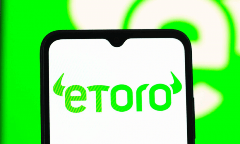Акции торговой платформы eToro подскочили на 14% после публикации рекордной прибыли в IV квартале