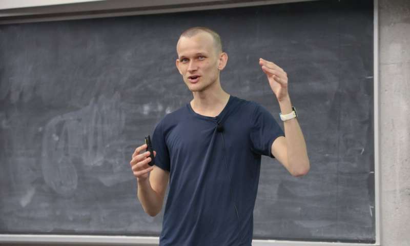 Виталик Бутерин предложил использовать ИИ‑управляющих для реформирования управления DAO