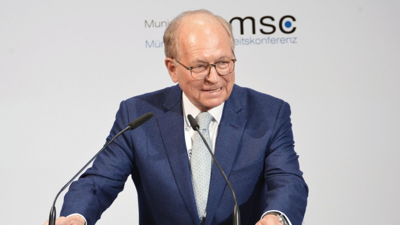 Экс-глава Мюнхенской конференции призвал обсудить снятие санкций с России