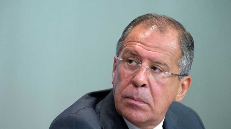 Лавров назвал европейских лидеров пикейными жилетами