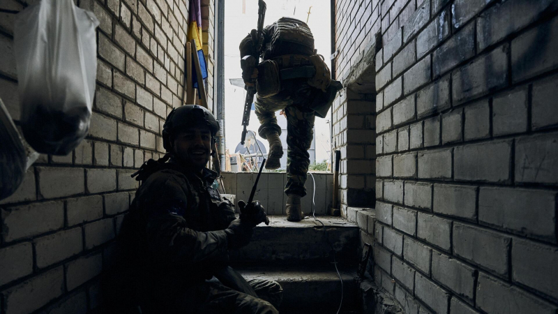 На Украине отдали на вооружение ВСУ демонтированный советский танк